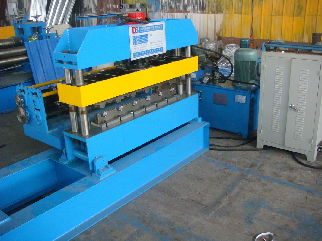 Cr12  Hydraulic Curving Machine with Line Speed 0-10m / min for Arch Roof Panel